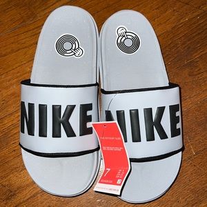 Nike Offcourt Slide